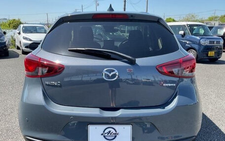 Mazda 2 III, 2022 год, 995 000 рублей, 4 фотография