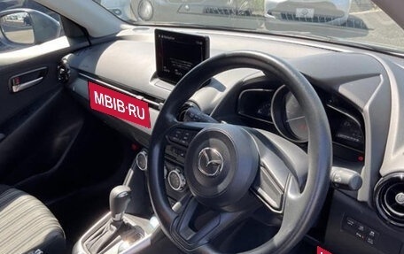 Mazda 2 III, 2022 год, 995 000 рублей, 6 фотография