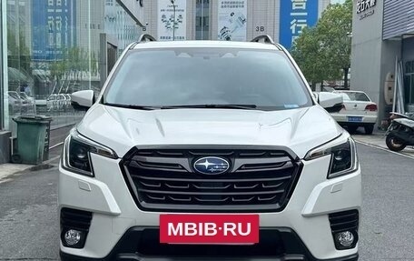Subaru Forester, 2022 год, 2 100 000 рублей, 2 фотография