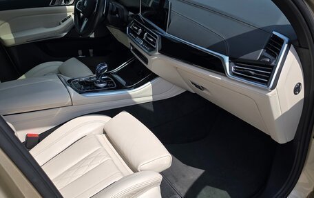 BMW X5, 2019 год, 8 000 000 рублей, 12 фотография