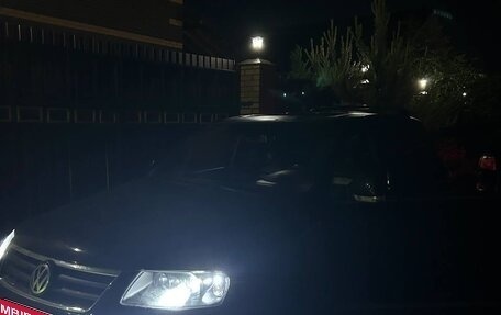 Volkswagen Touareg III, 2004 год, 1 175 000 рублей, 9 фотография