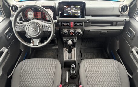 Suzuki Jimny, 2019 год, 2 780 000 рублей, 18 фотография