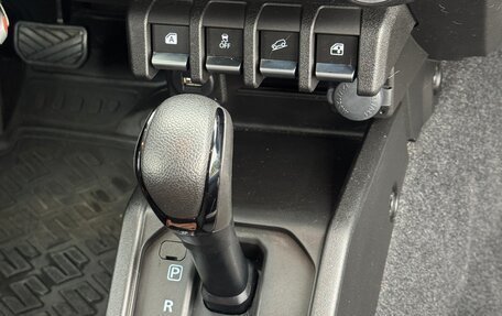 Suzuki Jimny, 2019 год, 2 780 000 рублей, 19 фотография