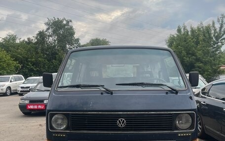 Volkswagen Caravelle T3, 1986 год, 250 000 рублей, 2 фотография