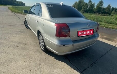 Toyota Avensis III рестайлинг, 2006 год, 790 000 рублей, 10 фотография