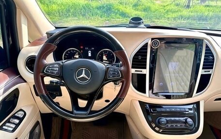 Mercedes-Benz Vito, 2021 год, 3 130 000 рублей, 9 фотография
