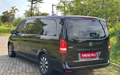 Mercedes-Benz Vito, 2021 год, 3 130 000 рублей, 2 фотография