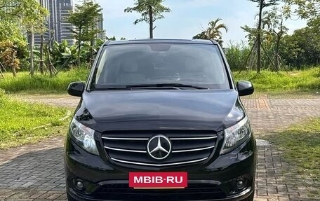 Mercedes-Benz Vito, 2021 год, 3 130 000 рублей, 7 фотография