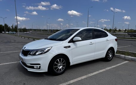 KIA Rio III рестайлинг, 2015 год, 1 300 000 рублей, 2 фотография