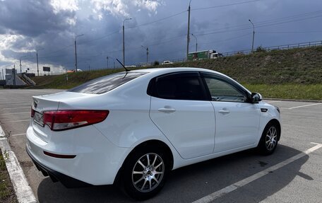 KIA Rio III рестайлинг, 2015 год, 1 300 000 рублей, 5 фотография