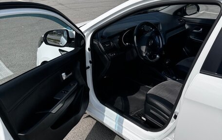KIA Rio III рестайлинг, 2015 год, 1 300 000 рублей, 8 фотография