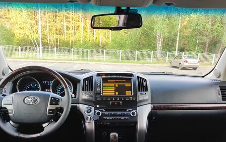 Toyota Land Cruiser 200, 2011 год, 3 850 000 рублей, 12 фотография