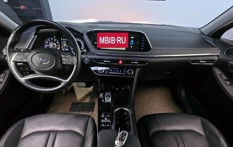 Hyundai Sonata VIII, 2021 год, 1 950 000 рублей, 9 фотография