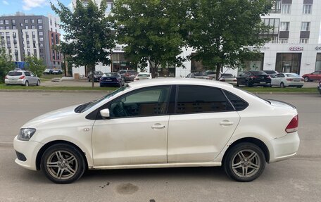 Volkswagen Polo VI (EU Market), 2012 год, 680 000 рублей, 2 фотография