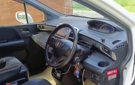 Honda Freed I, 2014 год, 1 350 000 рублей, 10 фотография