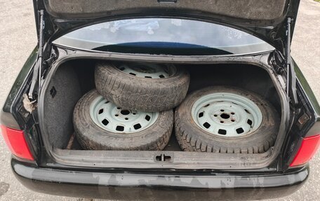 Audi A6, 1995 год, 330 000 рублей, 20 фотография