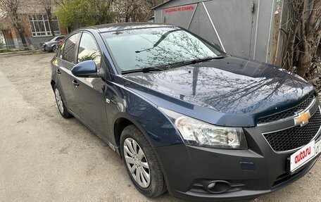 Chevrolet Cruze II, 2011 год, 680 000 рублей, 2 фотография