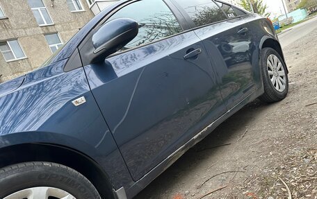 Chevrolet Cruze II, 2011 год, 680 000 рублей, 5 фотография