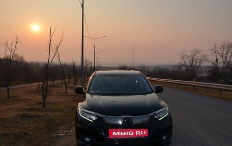 Honda Vezel, 2018 год, 1 990 000 рублей, 7 фотография