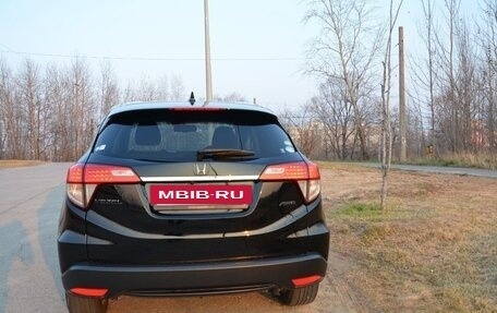 Honda Vezel, 2018 год, 1 990 000 рублей, 9 фотография
