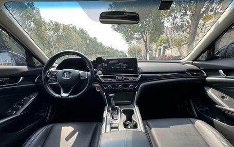 Honda Accord IX рестайлинг, 2022 год, 1 872 000 рублей, 9 фотография