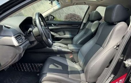 Honda Accord IX рестайлинг, 2022 год, 1 872 000 рублей, 8 фотография