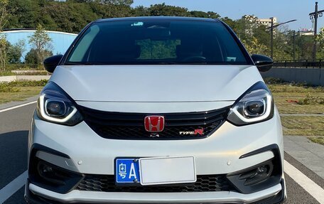 Honda Fit, 2021 год, 1 240 000 рублей, 2 фотография