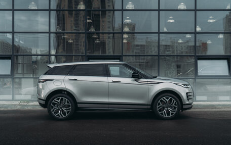 Land Rover Range Rover Evoque II, 2024 год, 6 070 000 рублей, 2 фотография