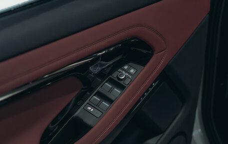 Land Rover Range Rover Evoque II, 2024 год, 6 070 000 рублей, 17 фотография