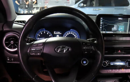 Hyundai Kona I, 2021 год, 1 640 000 рублей, 8 фотография
