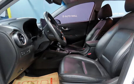 Hyundai Kona I, 2021 год, 1 640 000 рублей, 11 фотография