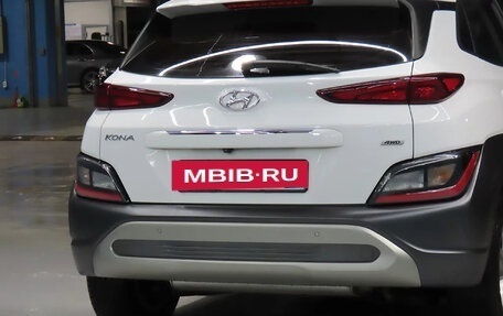 Hyundai Kona I, 2021 год, 1 640 000 рублей, 6 фотография