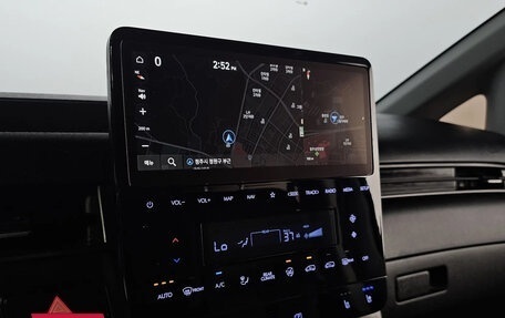 Hyundai Staria, 2022 год, 2 760 000 рублей, 20 фотография