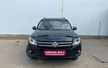 Volkswagen Tiguan I, 2015 год, 1 600 000 рублей, 2 фотография