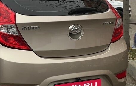 Hyundai Solaris II рестайлинг, 2013 год, 970 000 рублей, 3 фотография