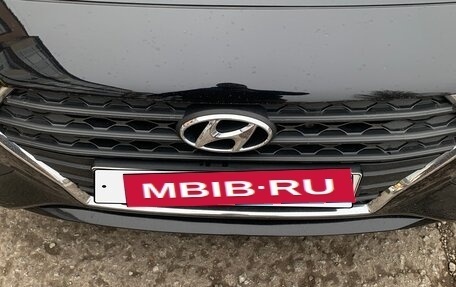 Hyundai Solaris II рестайлинг, 2018 год, 1 650 000 рублей, 6 фотография