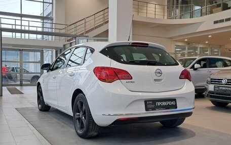 Opel Astra J, 2014 год, 747 000 рублей, 7 фотография