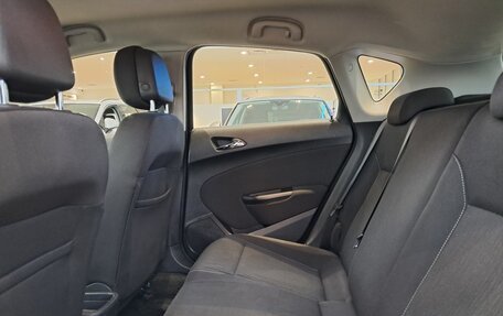 Opel Astra J, 2014 год, 747 000 рублей, 12 фотография