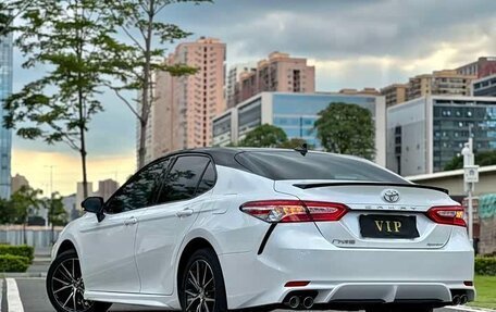 Toyota Camry, 2021 год, 2 990 000 рублей, 2 фотография
