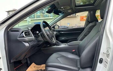 Toyota Camry, 2021 год, 2 990 000 рублей, 11 фотография