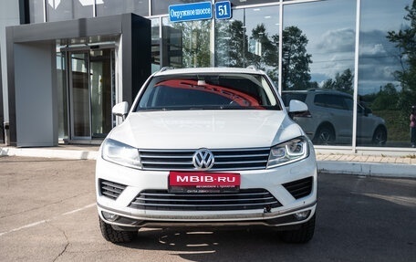 Volkswagen Touareg III, 2014 год, 2 000 000 рублей, 2 фотография