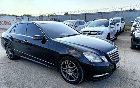 Mercedes-Benz E-Класс, 2010 год, 1 524 000 рублей, 2 фотография