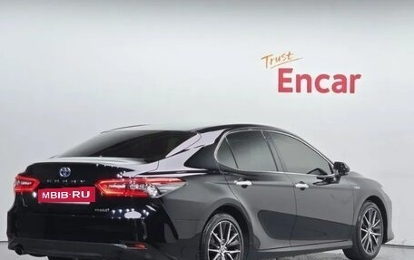 Toyota Camry, 2021 год, 3 316 743 рублей, 2 фотография