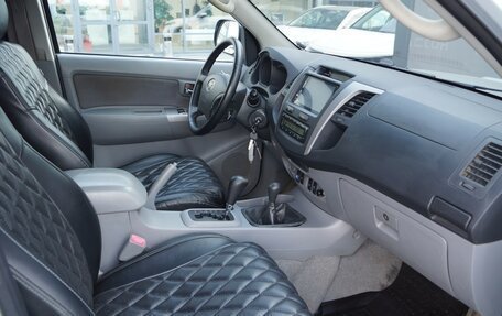 Toyota Hilux VII, 2011 год, 1 800 000 рублей, 7 фотография