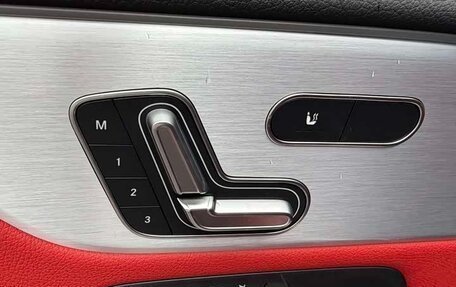 Mercedes-Benz GLA AMG, 2022 год, 2 990 000 рублей, 15 фотография