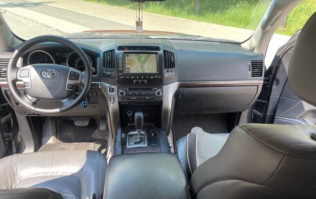 Toyota Land Cruiser 200, 2009 год, 2 800 000 рублей, 10 фотография