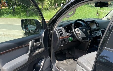 Toyota Land Cruiser 200, 2009 год, 2 800 000 рублей, 8 фотография