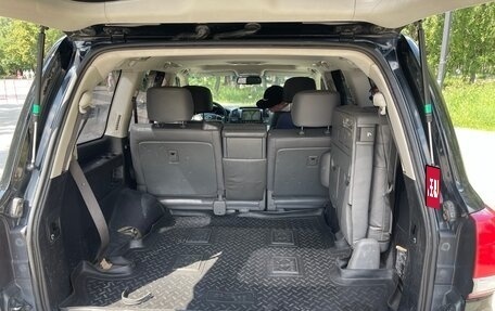 Toyota Land Cruiser 200, 2009 год, 2 800 000 рублей, 5 фотография