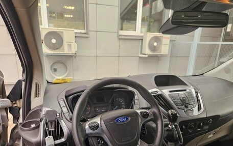 Ford Tourneo Custom I рестайлинг, 2015 год, 2 100 000 рублей, 12 фотография