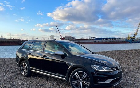 Volkswagen Golf VII, 2019 год, 2 180 000 рублей, 13 фотография